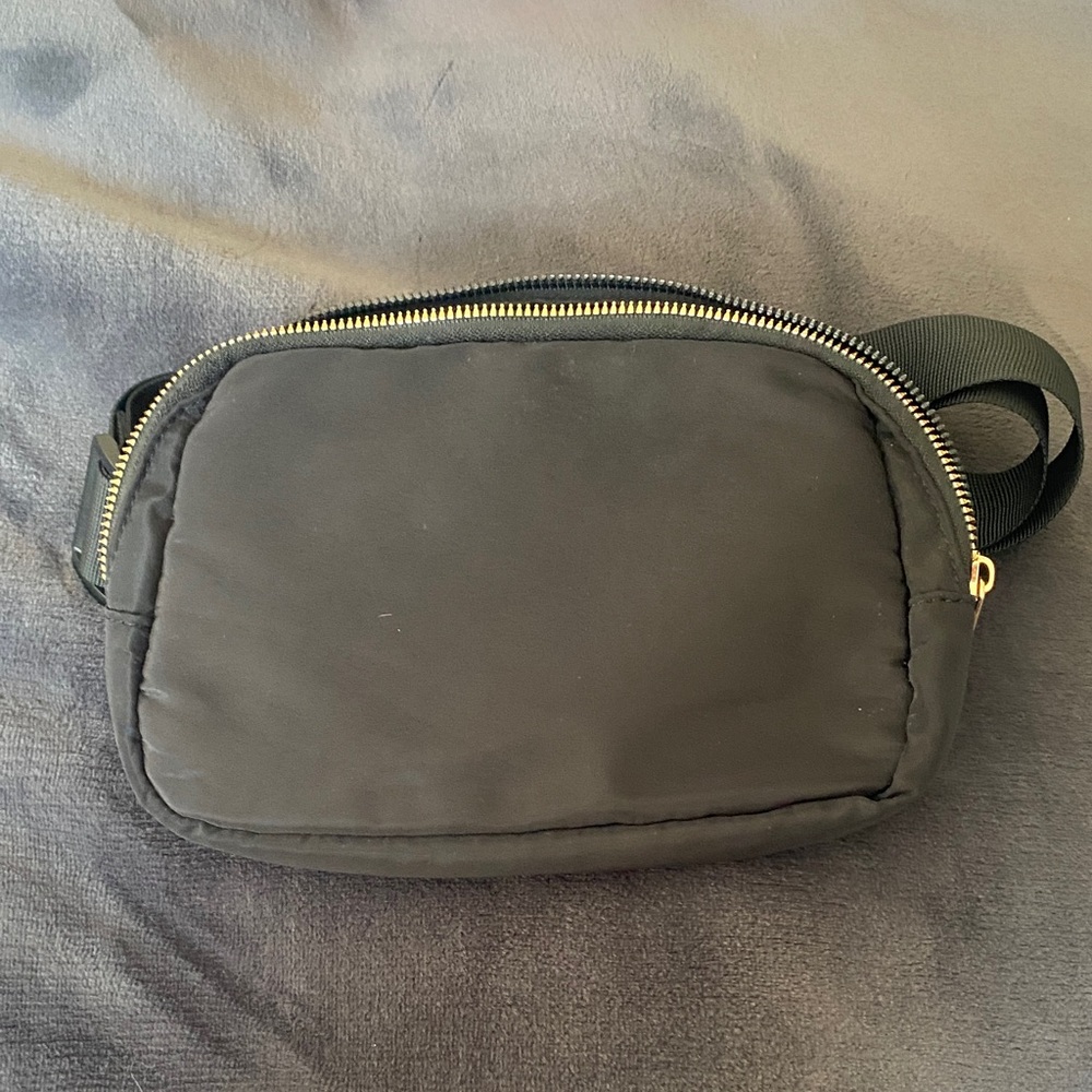 Stylish Black Belt Bag